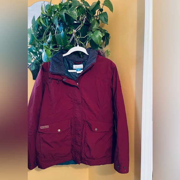 Women’s size large Columbia ski coat - Picture 1 of 5